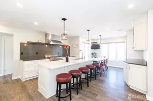 67 Thomas Pl, Edison, NJ 08837 - Photo 13