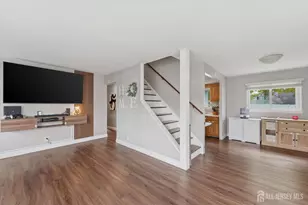 38 Wendy Rd, Woodbridge Township, NJ 07067 - Photo 7