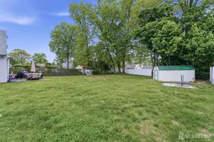 38 Wendy Rd, Woodbridge Township, NJ 07067 - Photo 23