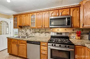 13 Spruce Ave, Bordentown Twp, NJ 08505 - Photo 35