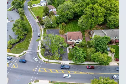 688 Grove Avenue, Edison, NJ 08820 - Photo 41