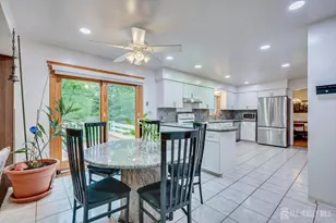 688 Grove Ave, Edison, NJ 08820 - Photo 13