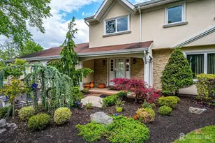 688 Grove Ave, Edison, NJ 08820 - Photo 3