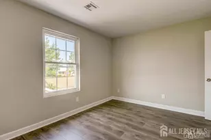 117 Dorothy St, Carteret, NJ 07008 - Photo 15