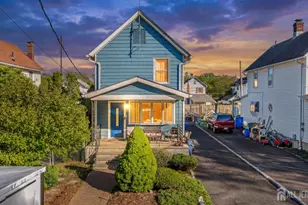 42 John St, Helmetta, NJ 08828 - Photo 5