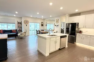 542 Lorhan Dr, Piscataway Township, NJ 08854 - Photo 11
