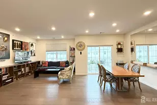 542 Lorhan Dr, Piscataway Township, NJ 08854 - Photo 3