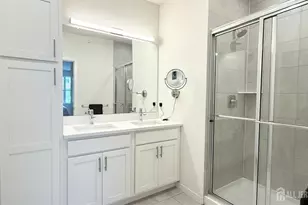 542 Lorhan Dr, Piscataway Township, NJ 08854 - Photo 19