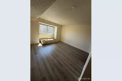 510 Edison Glen Terrace Terrace, Edison, NJ 08837 - Photo 5