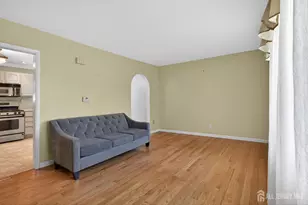 24 Moryan Rd, Edison, NJ 08817 - Photo 3