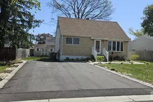 15 N Pennington Road N, New Brunswick, NJ 08901 - Photo 1