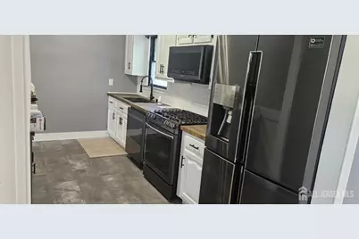15 N Pennington Road N, New Brunswick, NJ 08901 - Photo 7