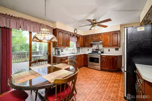 136 Roberts Ave, Piscataway Township, NJ 08854 - Photo 21