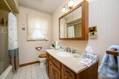 136 Roberts Avenue, Piscataway Township, NJ 08854 - Photo 15