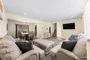 21 Starlit Dr, Middlesex, NJ 08846 - Photo 11