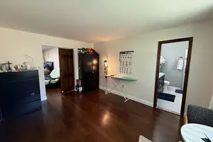 4 Fern Ct, North Brunswick Township, NJ 08902 - Photo 11