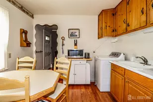 215 Loring Ave, Edison, NJ 08817 - Photo 9