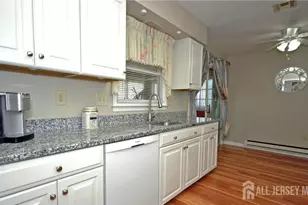 475 Rockport Way, Monroe Township, NJ 08831 - Photo 11