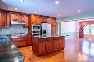 142 Monmouth Rd, Monroe Township, NJ 08831 - Photo 7