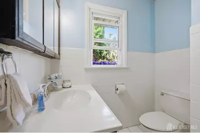 5 Rhode Street, Sayreville, NJ 08827 - Photo 17