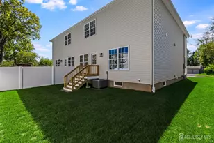 123 Teeple Pl, South Plainfield, NJ 07080 - Photo 23