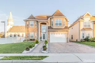 66 S Whittier St, Carteret, NJ 07008 - Photo 1