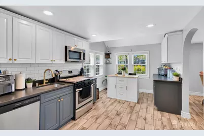 14 Madison Avenue, Old Bridge Township, NJ 08857 - Photo 11