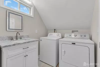 21 Market Street, Edison, NJ 08817 - Photo 33