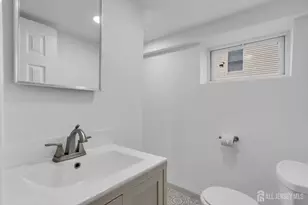 21 Market St, Edison, NJ 08817 - Photo 39