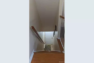 7 Newburgh Drive, Edison, NJ 08820 - Photo 3