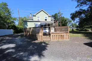 2 Maple Ave, Plainsboro Township, NJ 08536 - Photo 3
