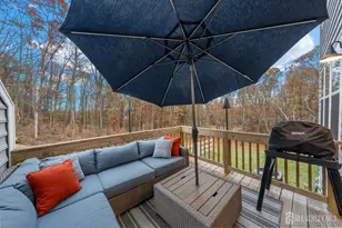 2812 Hayden Ct, Monroe Township, NJ 08831 - Photo 21