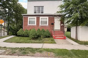 44 E Tappen St, Port Reading, NJ 07064 - Photo 1