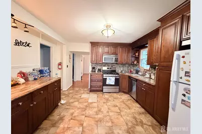 44 East Tappen Street, Port Reading, NJ 07064 - Photo 11