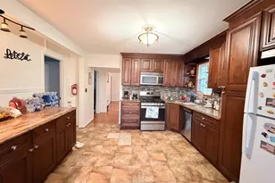44 E Tappen St, Port Reading, NJ 07064 - Photo 11