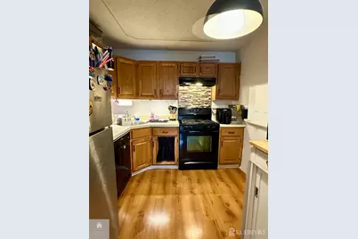 488 Witney Court, North Brunswick Township, NJ 08902 - Photo 7