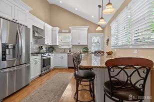 1391 Mohawk Rd, North Brunswick Township, NJ 08902 - Photo 5