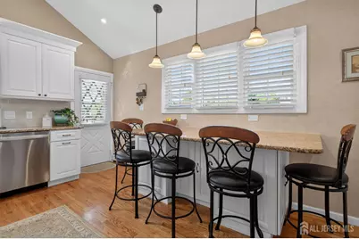 1391 Mohawk Road, North Brunswick Township, NJ 08902 - Photo 7
