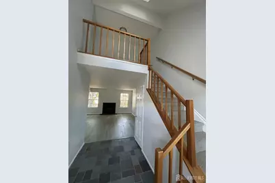 251 Hyde Park Road, Franklin Township, NJ 08873 - Photo 9