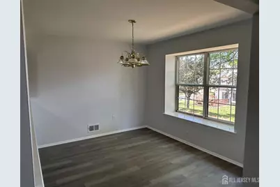 251 Hyde Park Road, Franklin Township, NJ 08873 - Photo 7