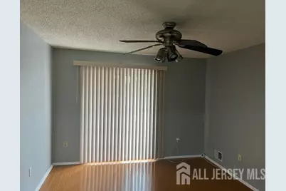 102 Albury Way, North Brunswick Township, NJ 08902 - Photo 3