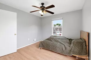 102 Albury Way, North Brunswick Township, NJ 08902 - Photo 11