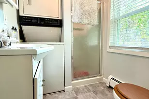 160 Lakeside Dr S, Piscataway Township, NJ 08854 - Photo 13