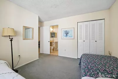 188 W Wycoff Way, East Brunswick Township, NJ 08816 - Photo 19