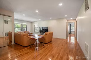 119 Griggs Pl, East Brunswick Township, NJ 08816 - Photo 5