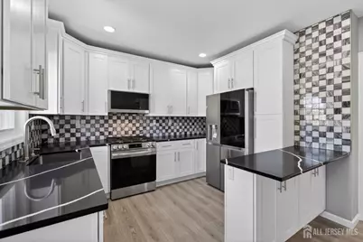 574 Hazel Avenue, Perth Amboy, NJ 08861 - Photo 11