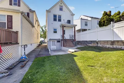 574 Hazel Avenue, Perth Amboy, NJ 08861 - Photo 25