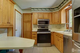2 Birchwood Rd, Jamesburg, NJ 08831 - Photo 15