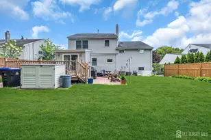 19 Shetland Rd, East Brunswick Township, NJ 08816 - Photo 35