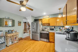 19 Shetland Rd, East Brunswick Township, NJ 08816 - Photo 19